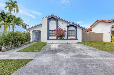 13585 SW 99th Ter, Miami, FL 33186