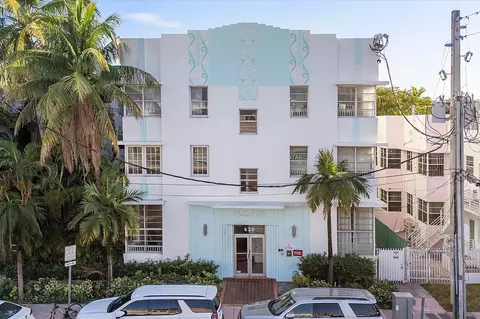 420 15th St #301, Miami Beach, FL 33139