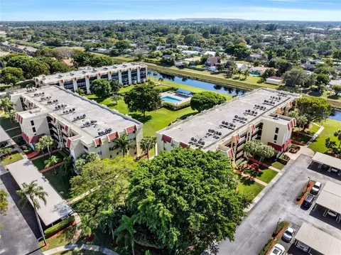 23345 Carolwood #307, Boca Raton, FL 33428