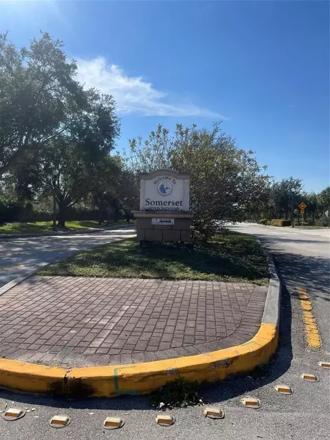 2861 Somerset #101, Lauderdale Lakes, FL 33311