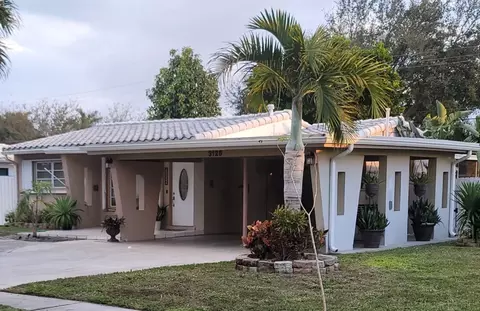 3126 Pierce, Hollywood, FL 33021