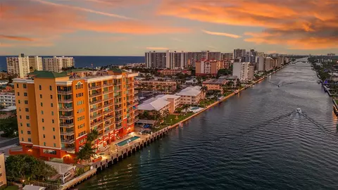 View/Area - 821 N Riverside Dr #PH2, Pompano Beach, FL 33062 photo 17 of 25