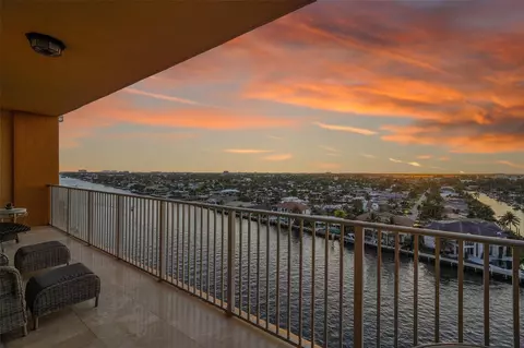 View/Area - 821 N Riverside Dr #PH2, Pompano Beach, FL 33062 photo 6 of 25