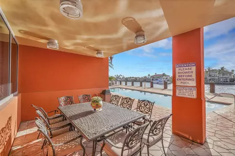 Exterior - 821 N Riverside Dr #PH2, Pompano Beach, FL 33062 photo 7 of 9