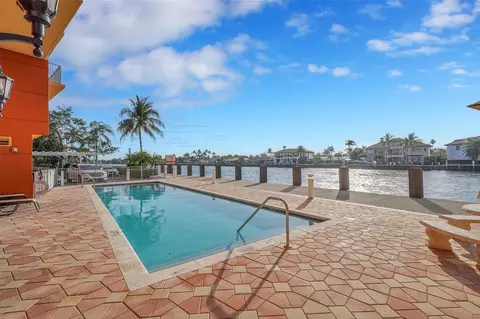 Exterior - 821 N Riverside Dr #PH2, Pompano Beach, FL 33062 photo 5 of 9