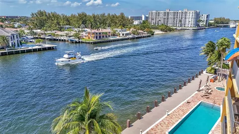 View/Area - 821 N Riverside Dr #PH2, Pompano Beach, FL 33062 photo 18 of 25