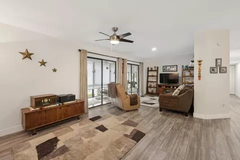 9622 W Mcnab #205, Tamarac, FL 33321