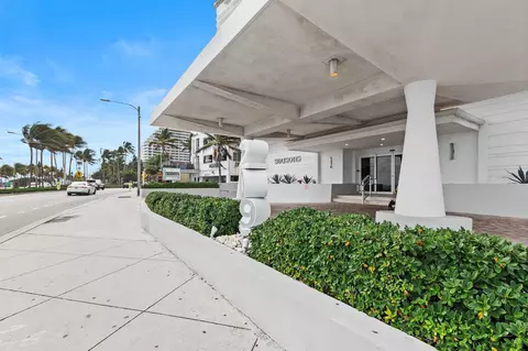 209 N Fort Lauderdale Beach Blvd #10B, Fort Lauderdale, FL 33304