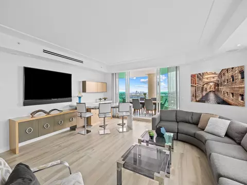 411 N New River Dr #2306, Fort Lauderdale, FL 33301