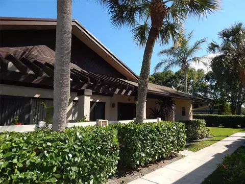 2615 N Carambola Cir #1701, Coconut Creek, FL 33066