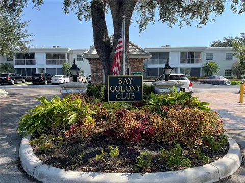 6445 Bay Club Dr #3, Fort Lauderdale, FL 33308