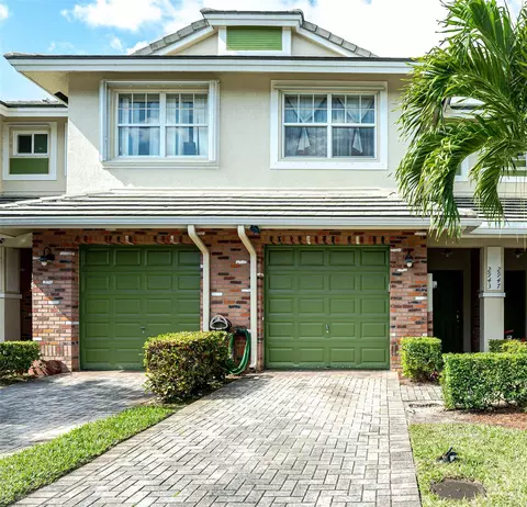 2943 NW 33rd Way, Lauderdale Lakes, FL 33311