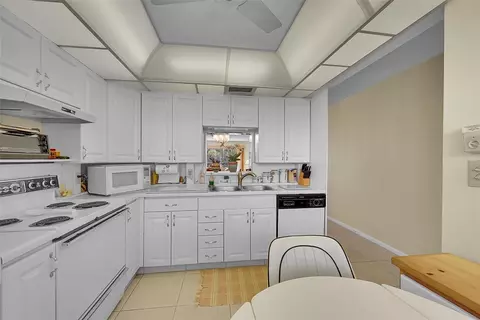 2901 Victoria #B3, Coconut Creek, FL 33066