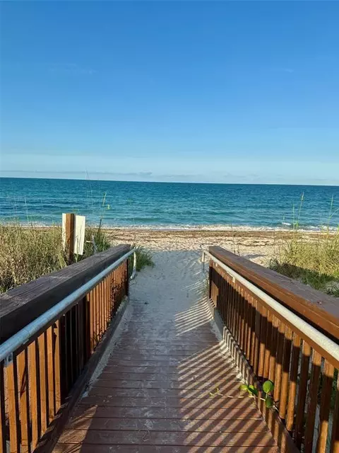 3870 N Highway A1a #203, Fort Pierce, FL 34949