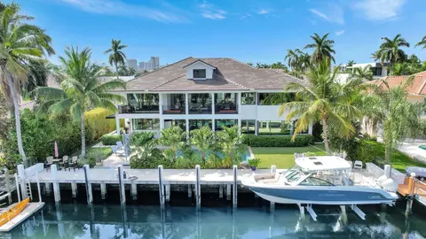 130 Nurmi Dr, Fort Lauderdale, FL 33301