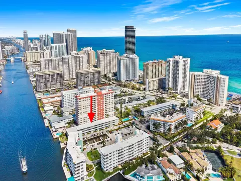 3177 S Ocean Dr #322, Hallandale Beach, FL 33009