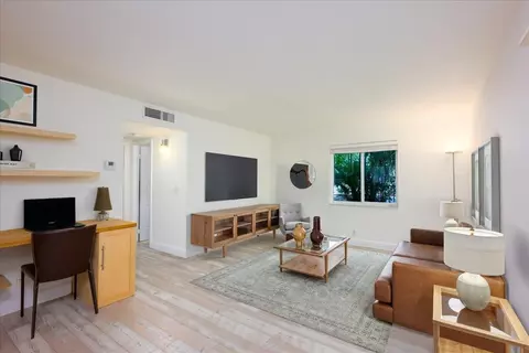 1320 Miami Rd #3, Fort Lauderdale, FL 33316