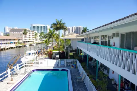 2841 NE 32nd St #31, Fort Lauderdale, FL 33306