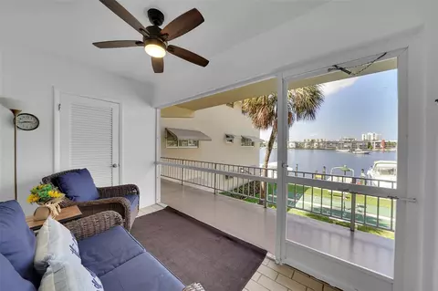 300 Golden Isles Dr #206, Hallandale Beach, FL 33009
