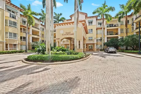 16100 Emerald Estates Dr #279, Weston, FL 33331