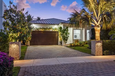 612 NE 17th Way, Fort Lauderdale, FL 33304