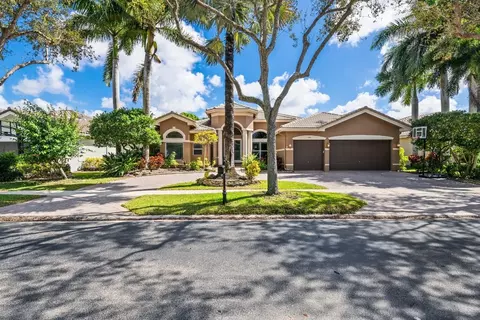 19450 Saturnia Lks, Boca Raton, FL 33498