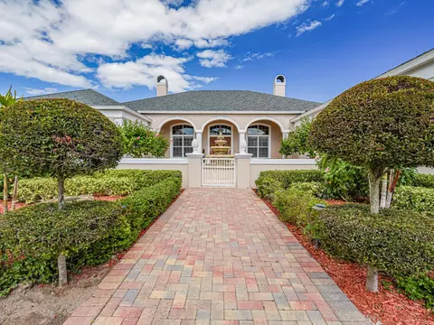 2266 12th St, Vero Beach, FL 32960