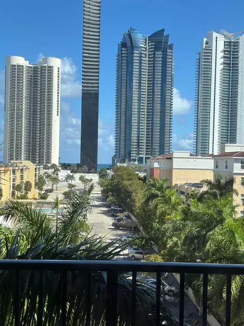 17100 N Bay Rd #1617, Sunny Isles Beach, FL 33160