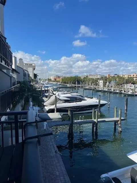 24 Port Side Dr #24A, Fort Lauderdale, FL 33316