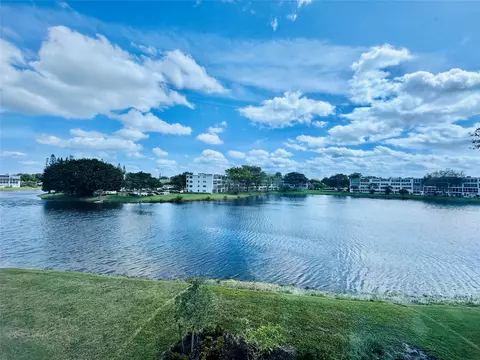 3117 Cambridge E #3117, Deerfield Beach, FL 33442