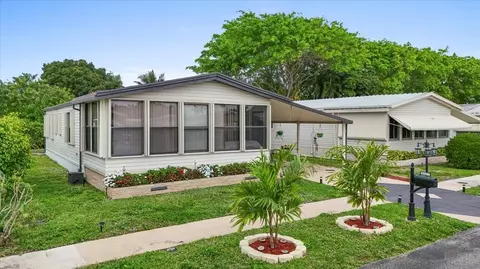 5343 NW 4th Ter, Pompano Beach, FL 33064