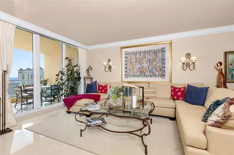2110 N Ocean #11A, Fort Lauderdale, FL 33305