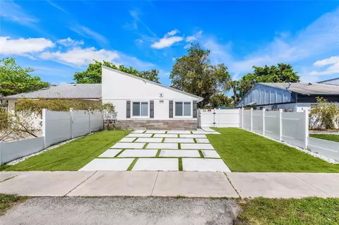 5235 NW 6th Ct, Delray Beach, FL 33445