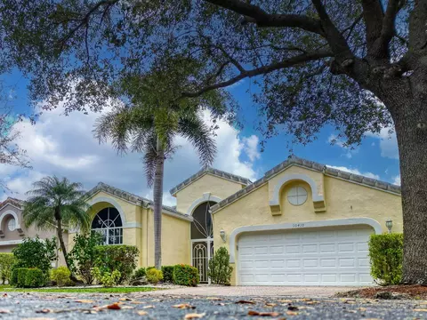 10410 Gold Leaf Dr, Boynton Beach, FL 33437