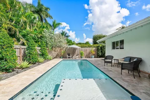 401 NW 21st St, Wilton Manors, FL 33311