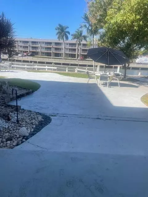 Undisclosed, Hallandale Beach, FL 33009