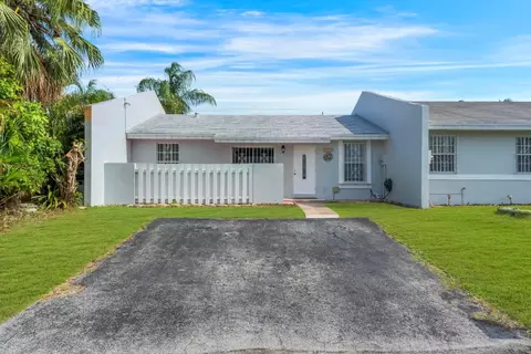 10371 SW 208 Ter #10371, Cutler Bay, FL 33189