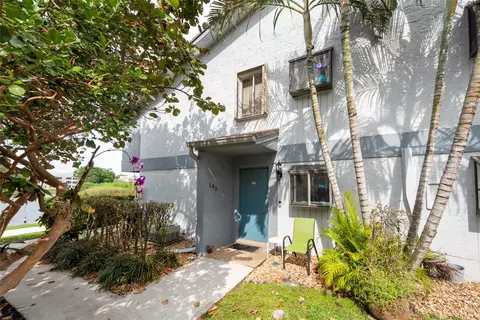 2737 S Oakland Forest Dr #103, Oakland Park, FL 33309
