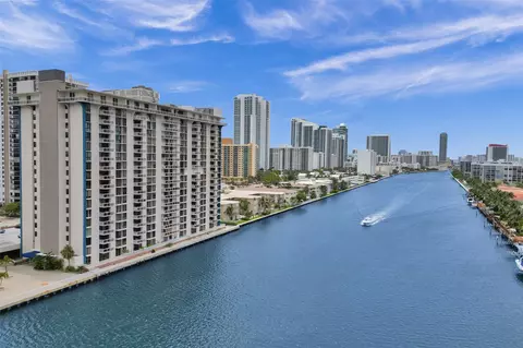 1600 S Ocean Dr #9D, Hollywood, FL 33019
