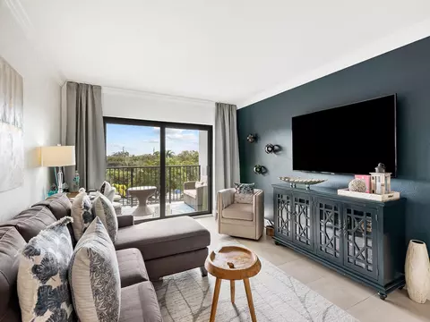 900 River Reach Dr #414, Fort Lauderdale, FL 33315