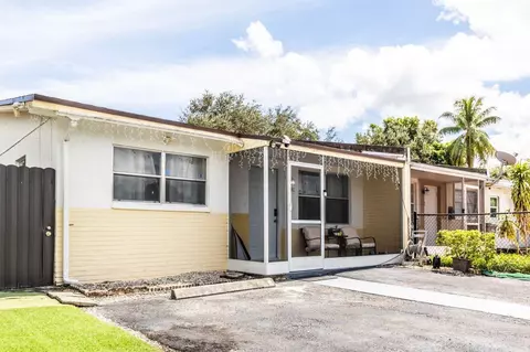 3841 SW 54th Ave, West Park, FL 33023