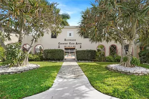 160 NE 8th #4A, Hallandale Beach, FL 33009