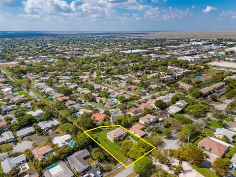 11350 NW 39th St #1-4, Coral Springs, FL 33065