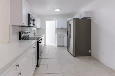 15150 NE 13th Ave, North Miami Beach, FL 33162