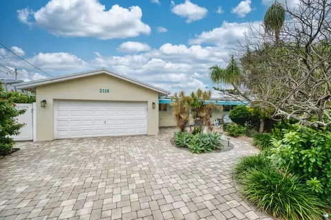 2119 NE 15th St, Fort Lauderdale, FL 33304