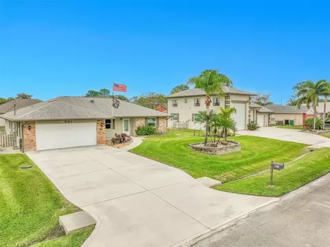 581 NW Colonial, Port Saint Lucie, FL 34983