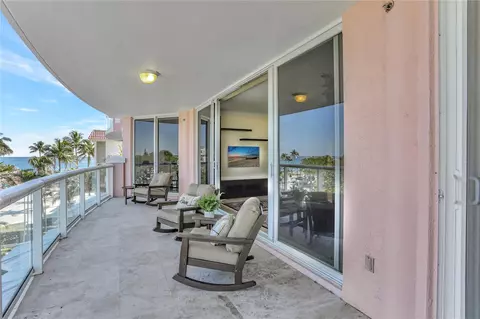 2051 SE 3rd St #409, Deerfield Beach, FL 33441