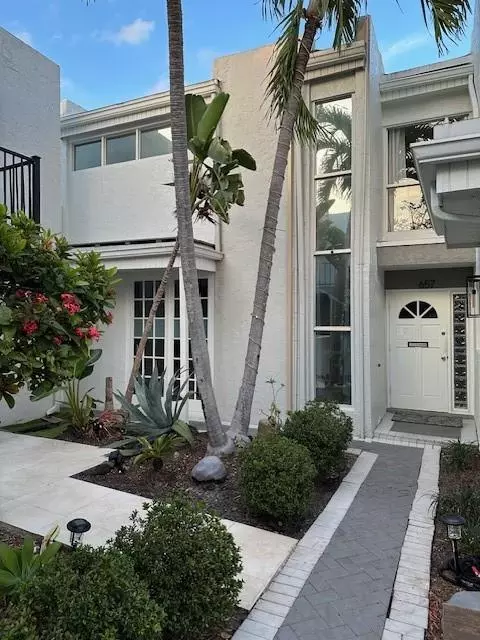 657 Cypress Ln #26A, Wilton Manors, FL 33305