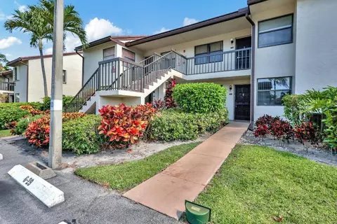 7650 Tahiti #102, Lake Worth, FL 33467