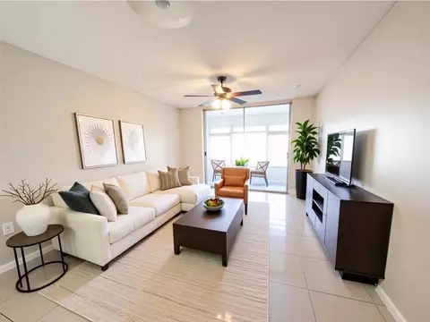 8950 Sunrise Lks #105, Sunrise, FL 33322